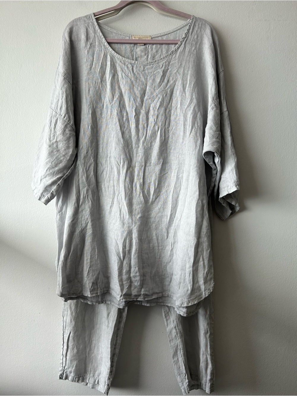 Lemonwood Set of Linen Tunic and Pants in Light grey